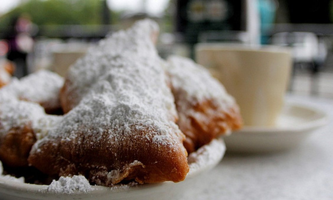 Hey L.A.! Craving beignets and gumbo? Enter to win the eating vacation of your dreams bit.ly/1RmAHFO