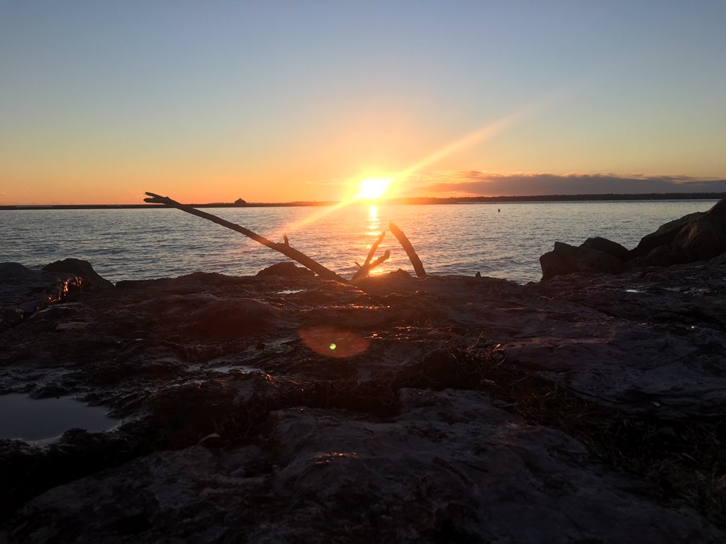 #sunsets it's what we do at Buffalo: Newyorkswestcoast.com #buffalove #buffalo #sunsets