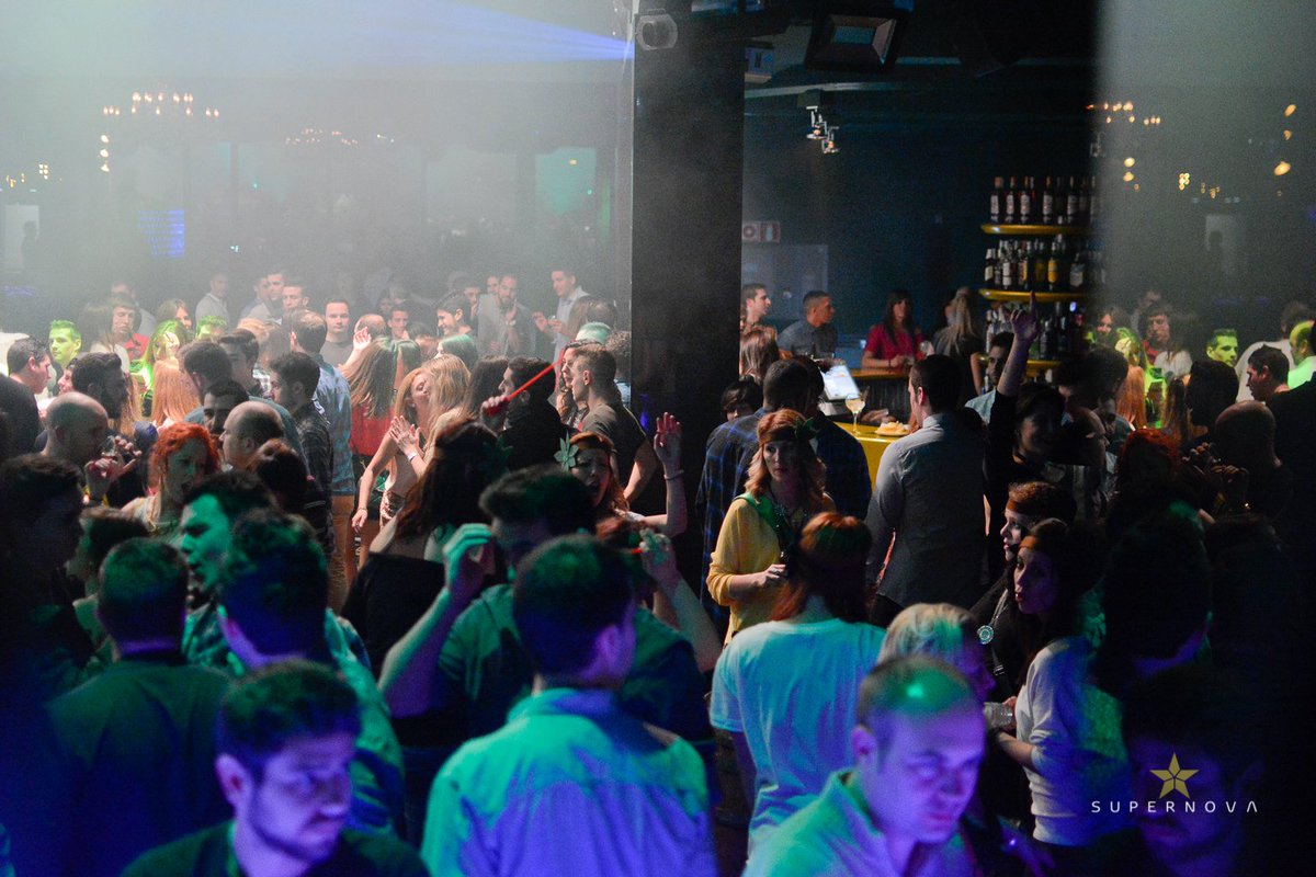 TheOneGroup1's tweet photo. Sábado 12 de marzo. 
INAUGURACIÓN DE TEMPORADA de #supernovaclub , acompañados de #adrianrodriguez y #djvaldi . https://t.co/efbPCjOL7n