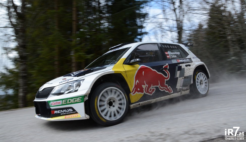 CastrolAT's tweet photo. Morgen Freitag! Der Auftakt zur heurigen #ÖRM Saison mit der #Rebenland-Rallye! Alle Infos: https://t.co/NcU8x09fKS https://t.co/7neLkOHE3b