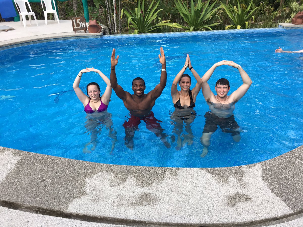 brosay88's tweet photo. #BuckeyesAboard #osuglobal #costarica https://t.co/F1buloC0Mf