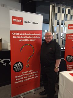 WhichTraders's tweet photo. We have just met the famous #TonyCable at #TechTalk Derby https://t.co/Vz0SUMv0q0