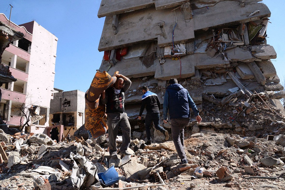 Hevallo's tweet photo. SIGN PETITION TO INVESTIGATE TURKEY WAR CRIMES AGAINST KURDS #JusticeForKurds #TwitterKurds https://t.co/UrKz9y74m0 https://t.co/GoZZnr2cO3