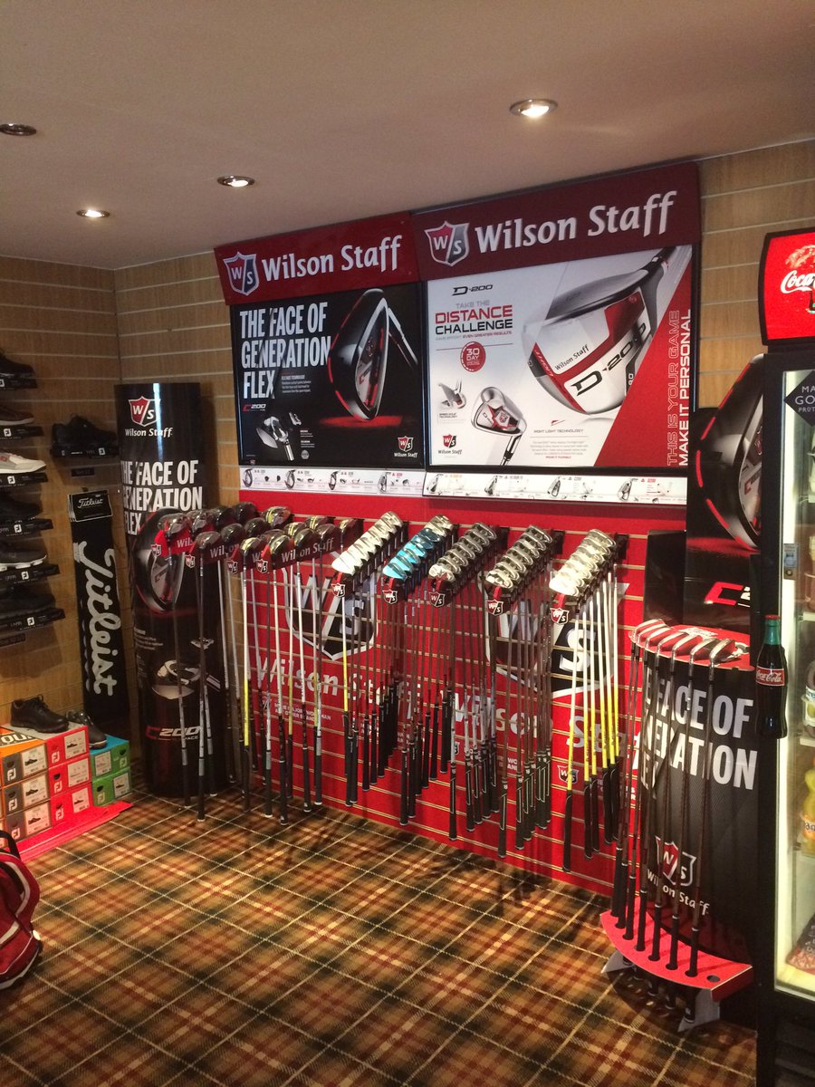 L_Fletcher's tweet image. MAGIC!! Before and after picture of @ChannelsProShop Wilson wall. Get down and try the #C200 #Flex @WilsonGolf