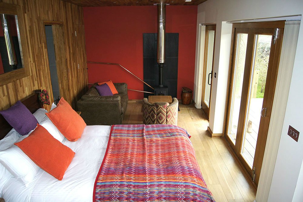 Camping_Direct's tweet photo. #Stay at #TheChilternsView & you will have the use of your own #private #hottub!
https://t.co/gPPCpGMN17
#Glamping https://t.co/BXhvBQKsOR