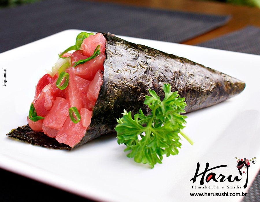 HaruTemakeria's tweet photo. O temaki de atum também tem as suas particularidades! Ainda não provou? Delivery: 3289 2196! https://t.co/fECbQ7BGC3