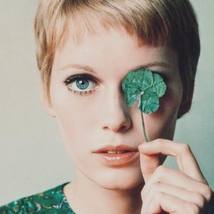 LiquidLuxuries's tweet photo. Happy St. Patrick's day! https://t.co/dyUvL2AL4r