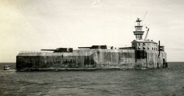 Mil-Mall tweet media