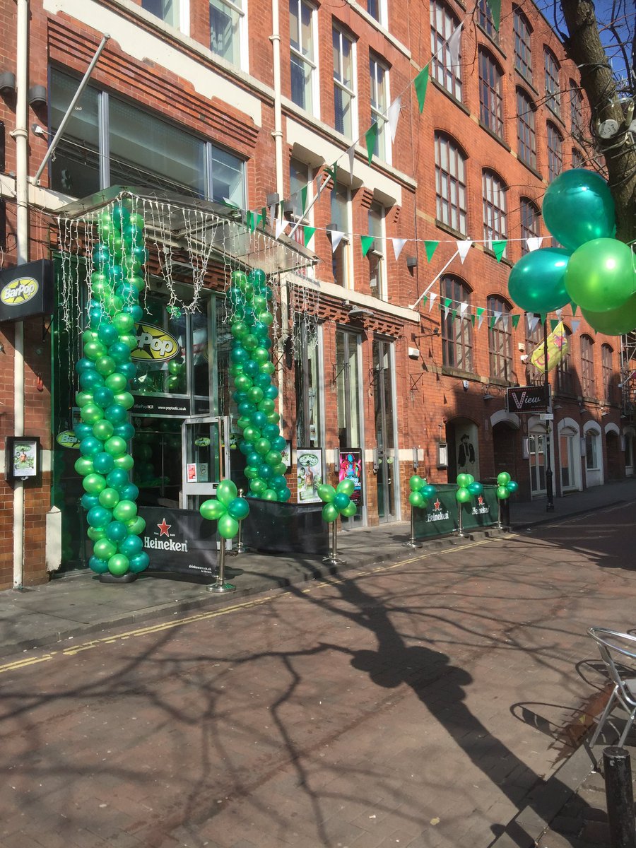 jonpop's tweet image. The bar is ready for Paddy's Day #PaddysDay #StPatricksDay #manchester # gay village #canalstreet #barpop