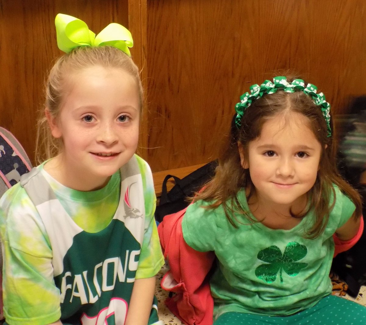 BayvillePrim's tweet photo. St. Patty's Day at BP! #BayvilleSchools https://t.co/Dthh2zRxgO
