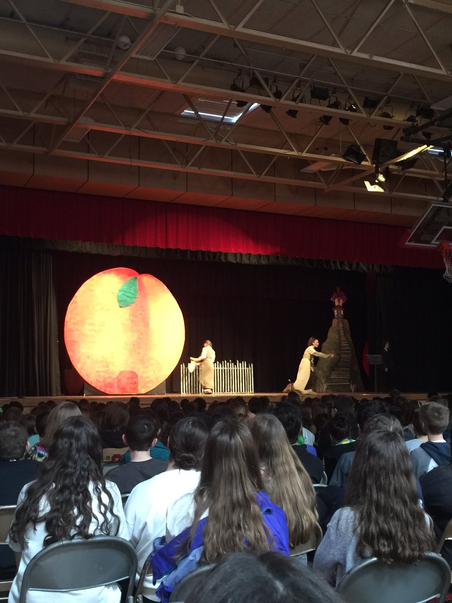 James and the Giant Peach Jr. Look at that peach! Great job to all Ss AND <a href="/tsamorian/">Tom Samorian</a> !!!! #engage109 <a href="/109Shepard/">@109Shepard</a>
