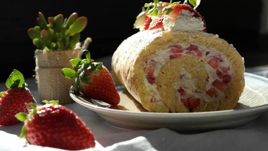 muenchen_hotel's tweet photo. Wer mag? #kaffee #kuchen #cake #hotel #muc #München #instafood #instamuc #minga #food #tra… https://t.co/zzhzPYXmWN https://t.co/O9cRWF8Q5q