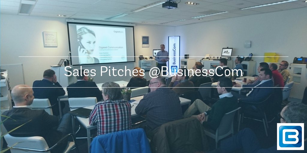 BusinessCom tweet media