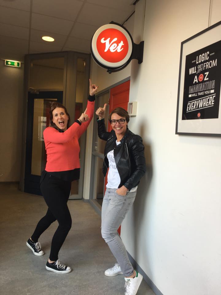 VetDigitalnl's tweet photo. 'VETte laatste meeting gehad! Nieuwe #website bijna klaar!' Dat gaat een #vet gave website worden @HomeComfortPres https://t.co/UwY56aAMrc