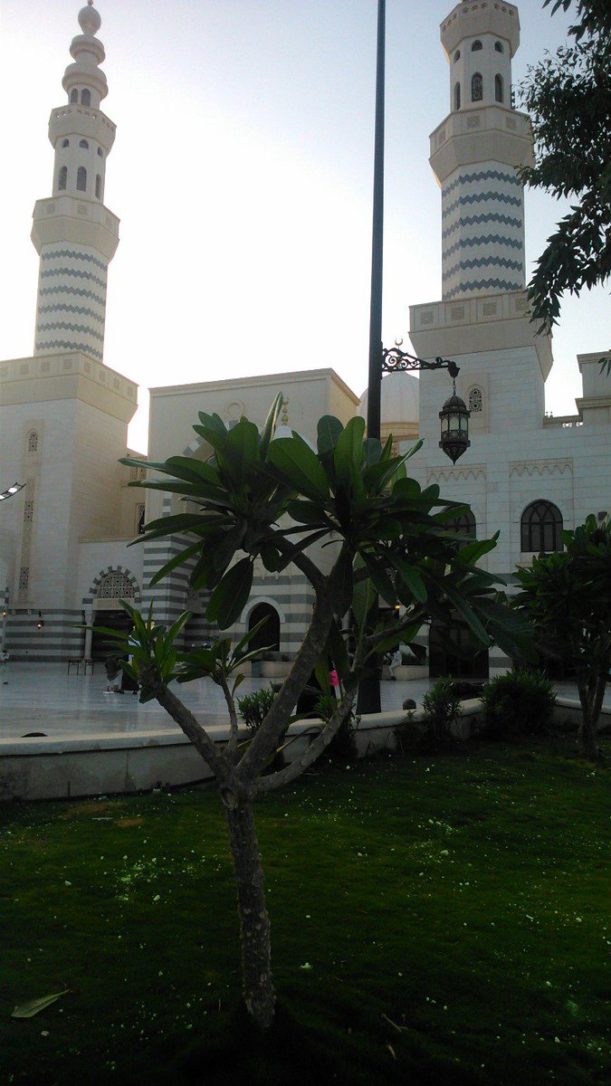94_husnu's tweet photo. Dauroh di masjid ar rajhi https://t.co/G0icqYfEJn