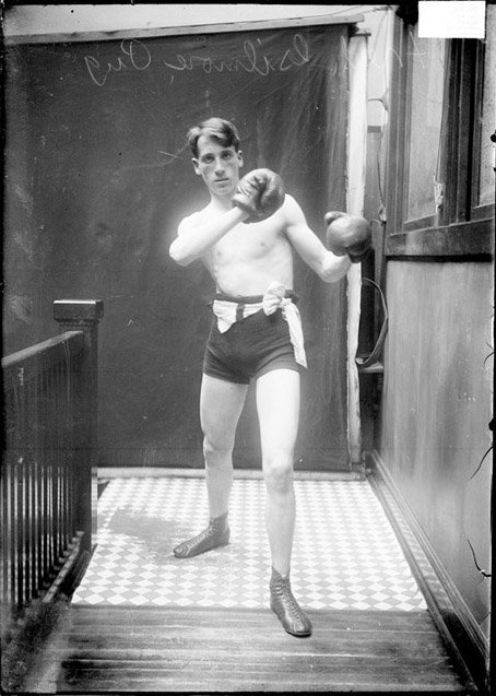 Avec Fred Gilmore (à decouvrir sur le blog du site),on voit d'où l'usage du mot #boxer comme #sousvetement vient