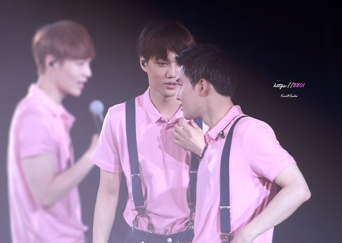 https8801's tweet photo. 150718 🐻🐰💗 #KAI #SUHO #카이 #수호 
https://t.co/O1ffDfCJaI
https://t.co/gXDvkV04WT https://t.co/nuEozPJXFL