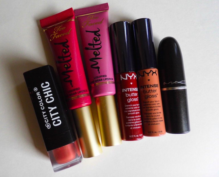 messagesfrom_kl's tweet photo. Favorite Non-Matte Lipsticks https://t.co/IM0VbeIPEl https://t.co/bdh4L67sJT