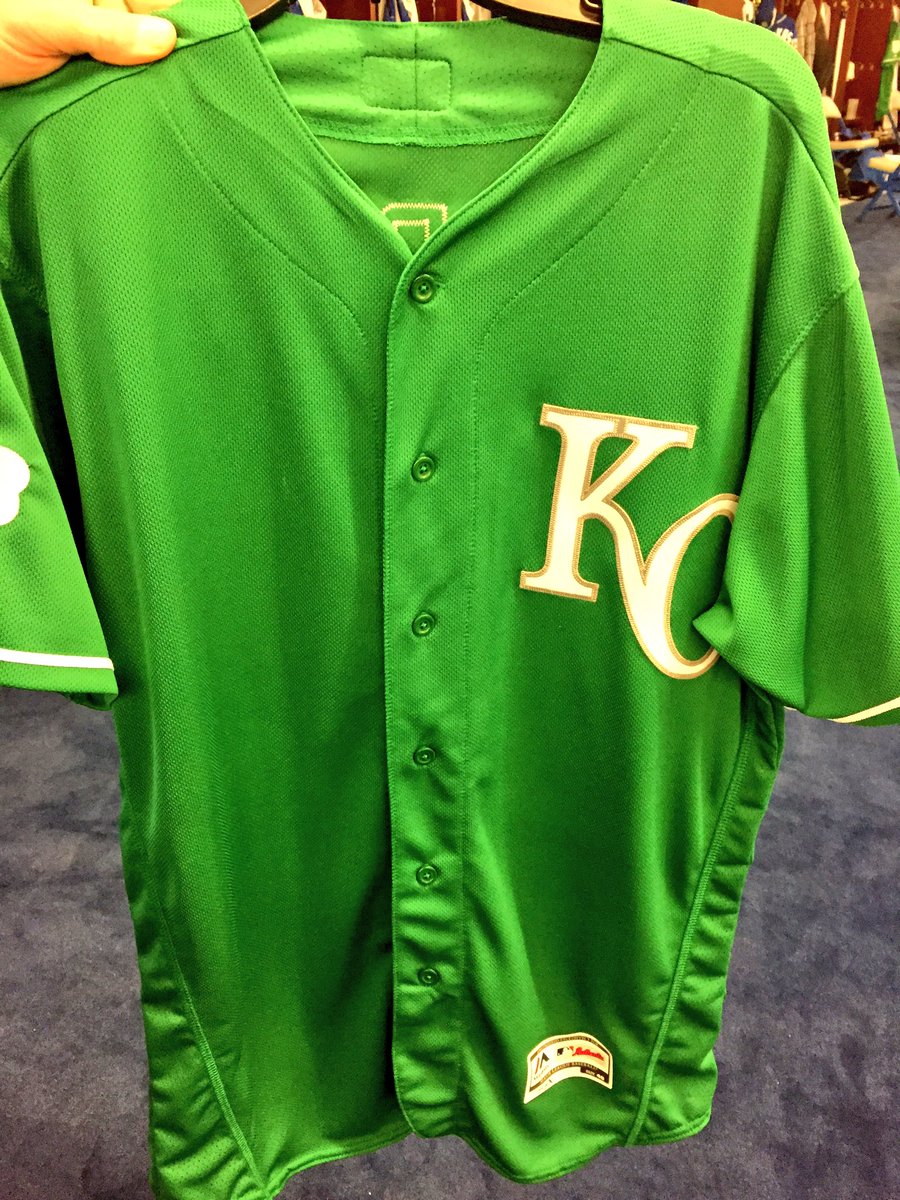 Royals's tweet photo. Happy #StPatricksDay! 🍀 Here are today's #RoyalsST jerseys. https://t.co/M6ZIqOdthL