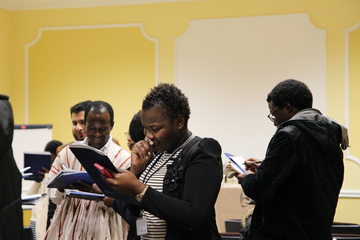 CinderellaAnena's tweet image. Solving a crossword puzzle at the #ConnectCommunicate event on academic engagement organized by  @commschols