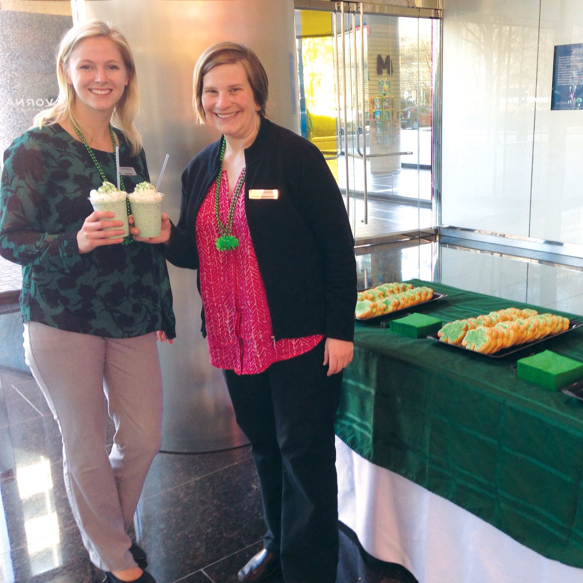 Scoops2u's tweet photo. Perfect Patty's party with shamrock shakes &amp; sugar cookies! #StPatricksDay #🍀 #Shamrocks #Scoops2u https://t.co/sedFmViVXQ