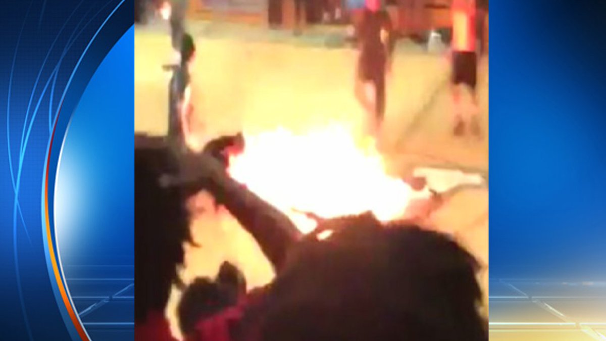 #BREAKING 12 injured in fire during pep rally at S. Fla. high school bit.ly/1LsQTTD https://t.co/7D1jPIdM9N