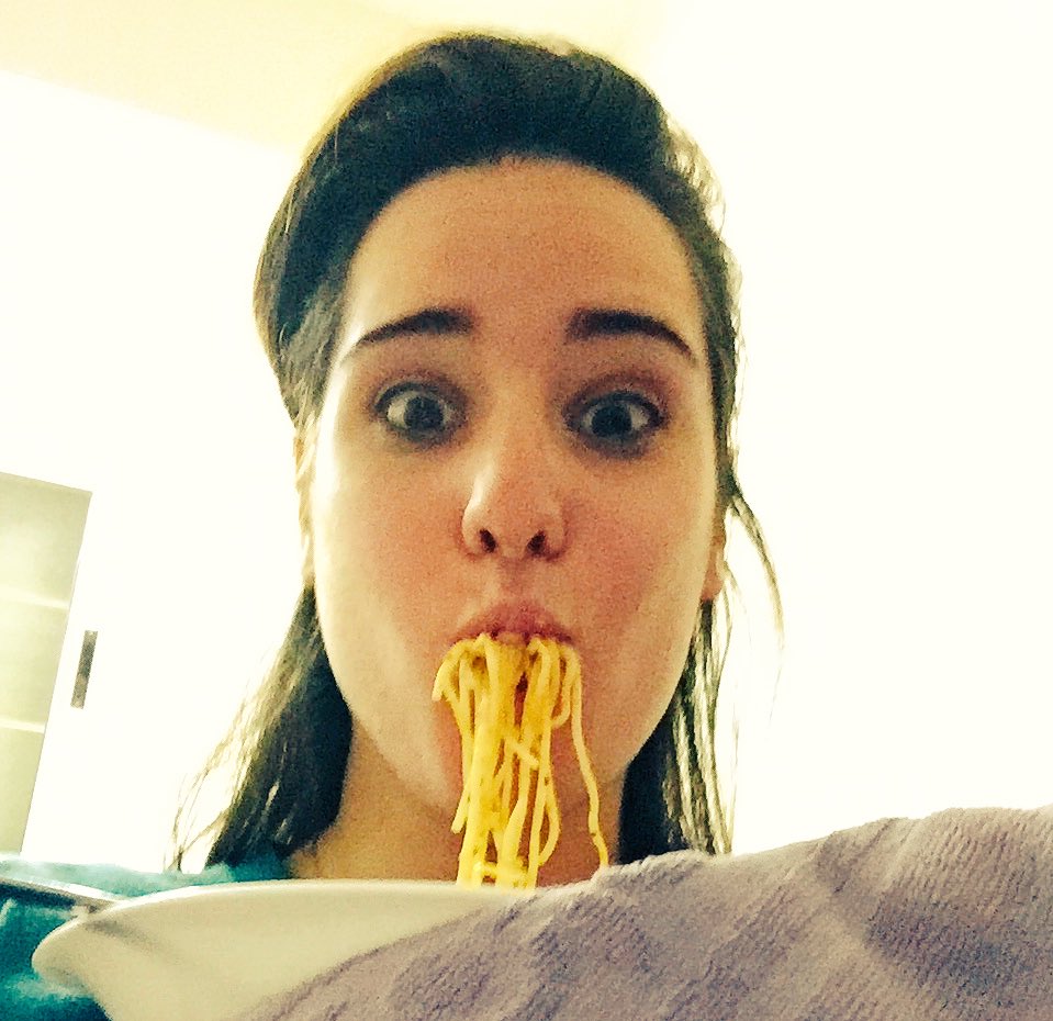 RoniBe13's tweet photo. Girls with gluten @Noambechar @amitbechar https://t.co/vco7eP5aFe