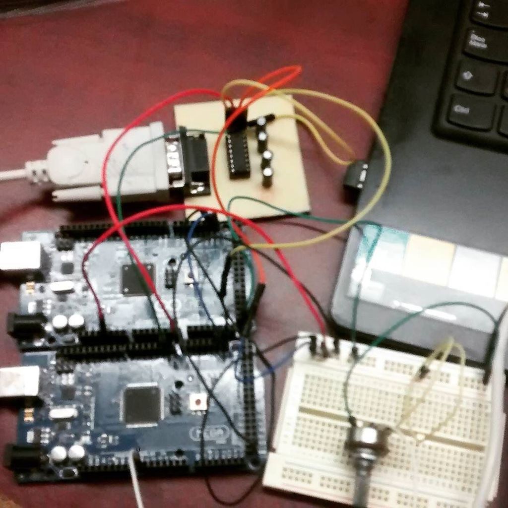 insta_arduino's tweet photo. https://t.co/4bPNQQpfzj - Conexión I2C #arduino #max232 #lenovo #protoboard #mecatrónica … https://t.co/l15SdiLkFx https://t.co/HDG98s4S3M