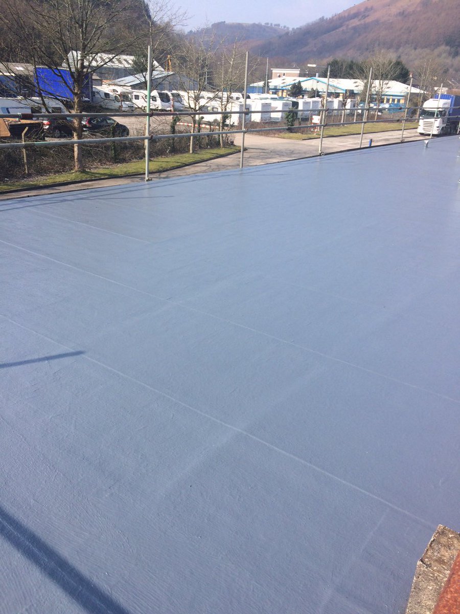AssociatedR's tweet photo. Another job done!! This one in Newport and the Suns shining😎
A @LiquidPlastics Sikalastic 618 liquid overlay. Tidy! https://t.co/r49matvrZ4