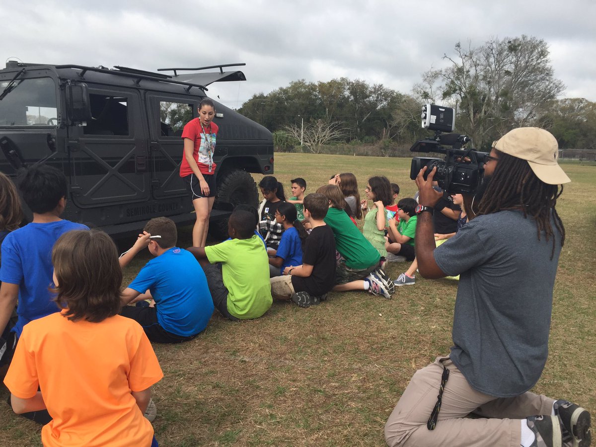 SCPSInfo's tweet photo. .@news6wkmg visited @GEMS_SCPS today to learn about their amazing STEM programs, including the Science Lab! https://t.co/Yc9J7HBDXc