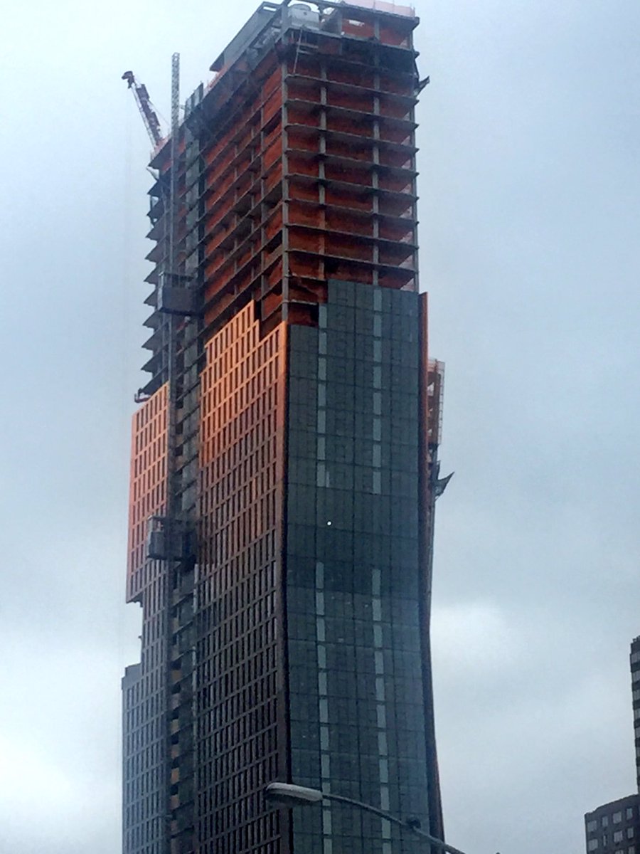 Copper oxidation in action #architecture #gradient