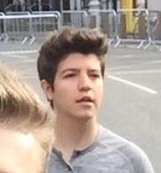 nerdbeastly's tweet photo. @TBNRfrags when you're with the pack but you sense that booty. https://t.co/DTh4SDFODy