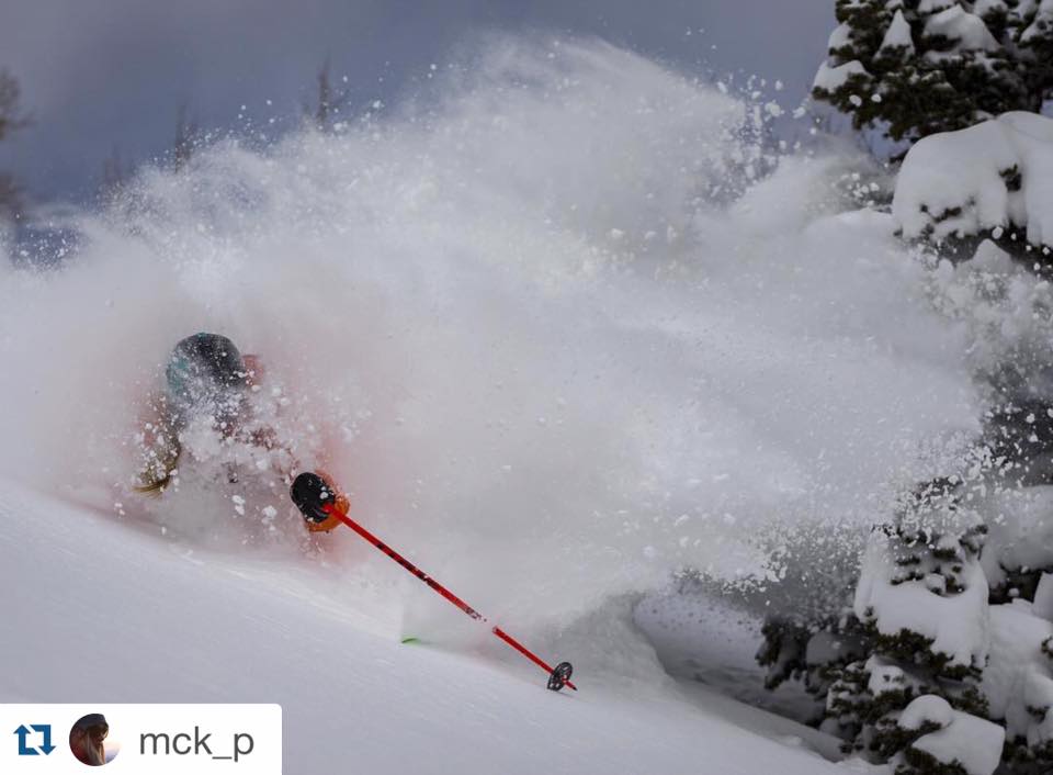 casttouring's tweet photo. @cast athlete McKenna Peterson enjoying a few face shots in the Wasatch. ( 📷: Jay Dash Photography) https://t.co/R9RxpYaN7C