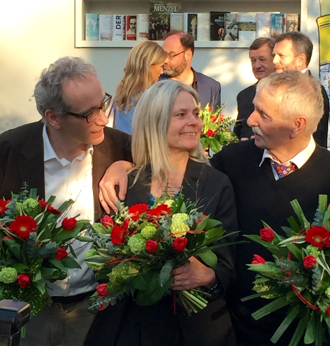 ... und hier die glücklichen Preisträger <a href="/buchmesse/">Leipziger Buchmesse</a> #LL25