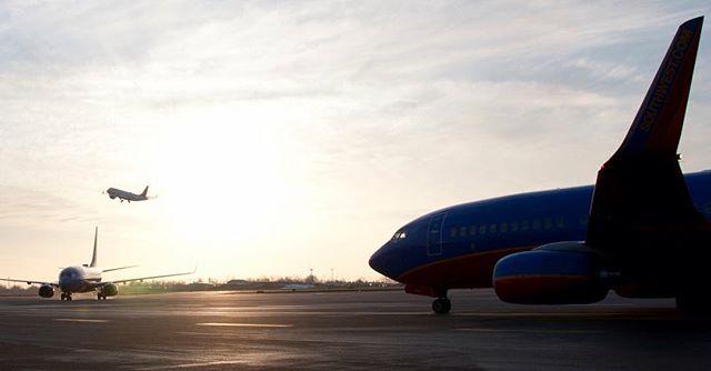 BUFAirport's tweet image. We could'nt agree more.. "You can go anywhere in the world. What are you waiting for?" #flybuffalo 📷: @fachkomjr