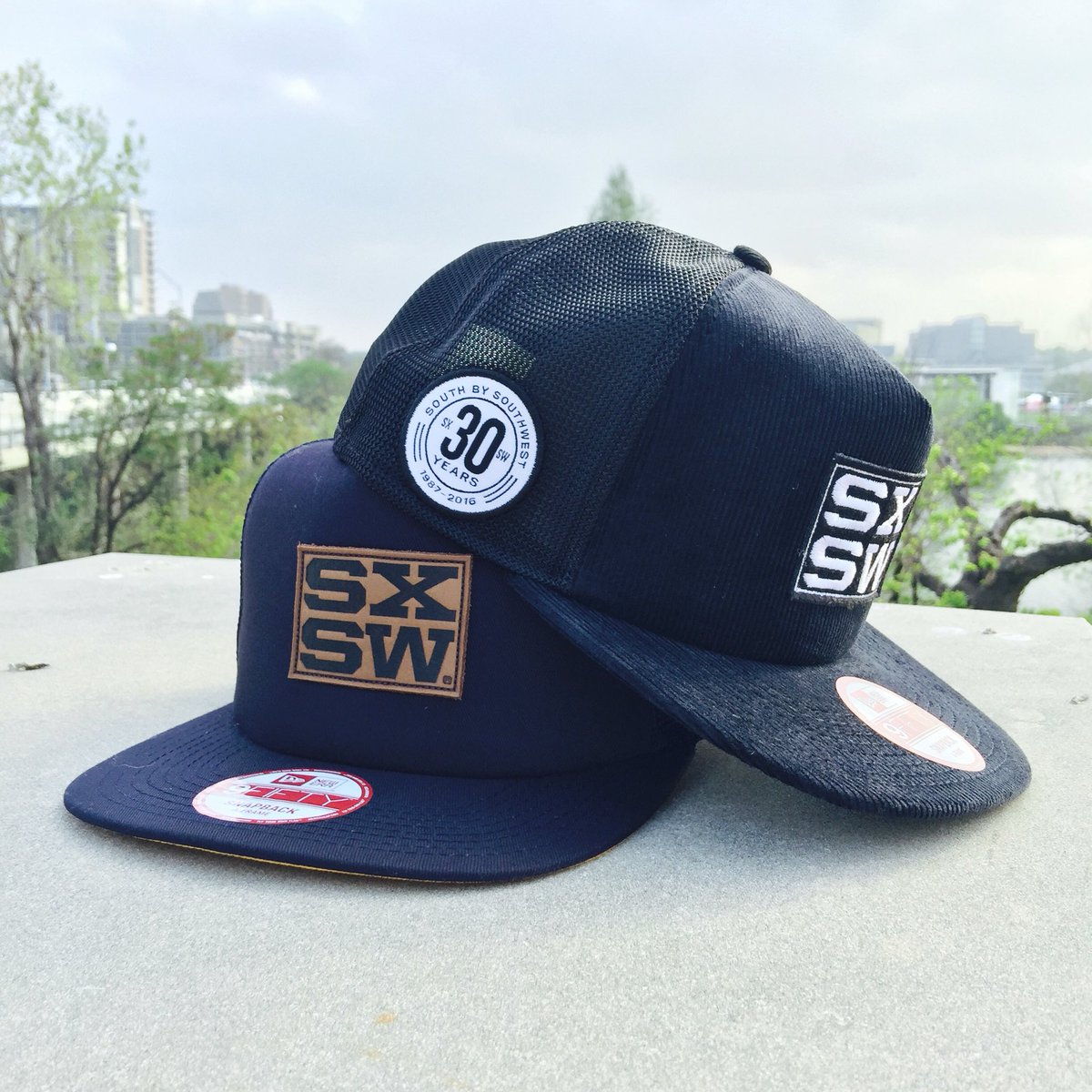 new era hat stand