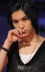 UntappedSHINee tweet picture