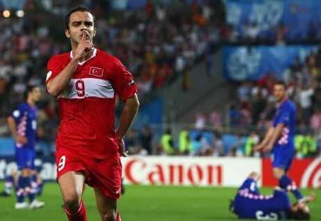 Acısı hala geçmemiş demek ki.