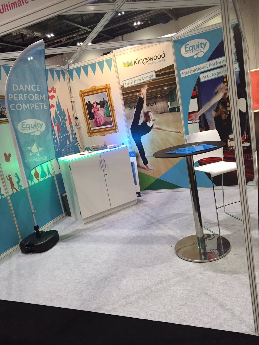 Equity Stand Looking On Fleek! 🙌🏻#equityultimatedancechamps @char_EqtPerArt