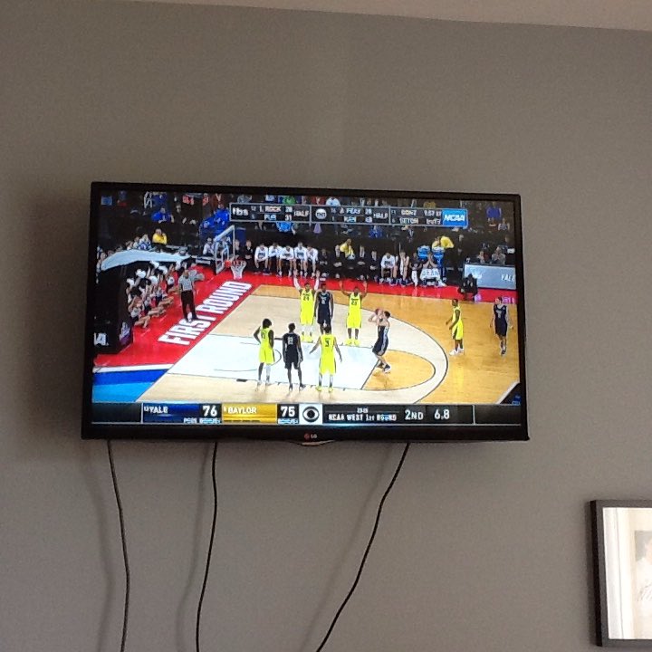 Steve_Weissman's tweet image. The kids on Yale use highlighters all the time. They were ready for Baylor. #smarthoops