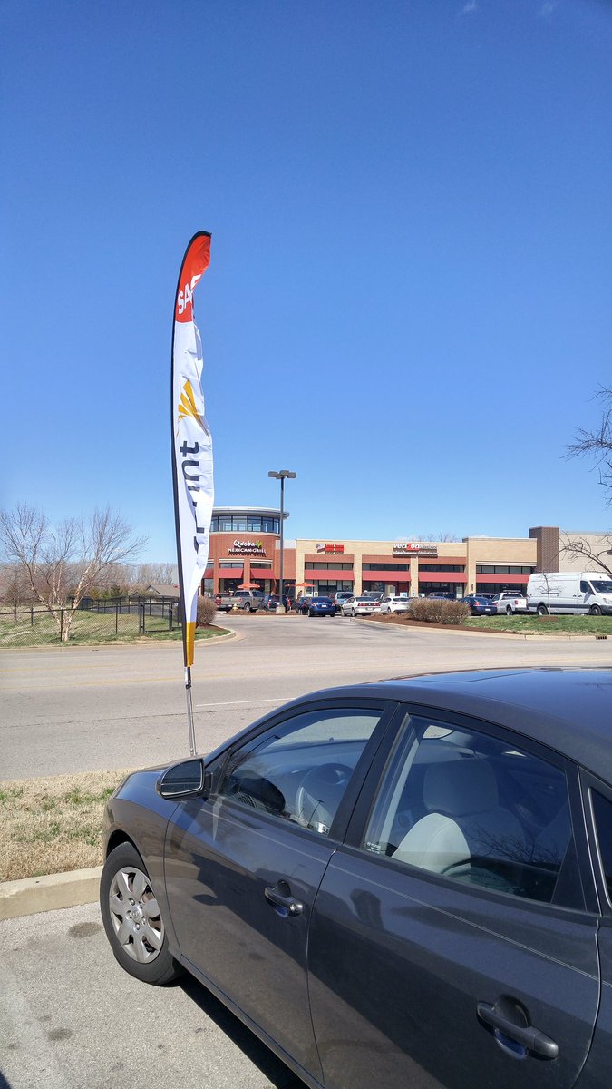 MW_Collinsville's tweet photo. Looks like we got ourselves a new flag.  #KSMO #baskinoursavings @jmarshall2344 @phillips_jas @dmarshall985 https://t.co/k8NMvzRovh