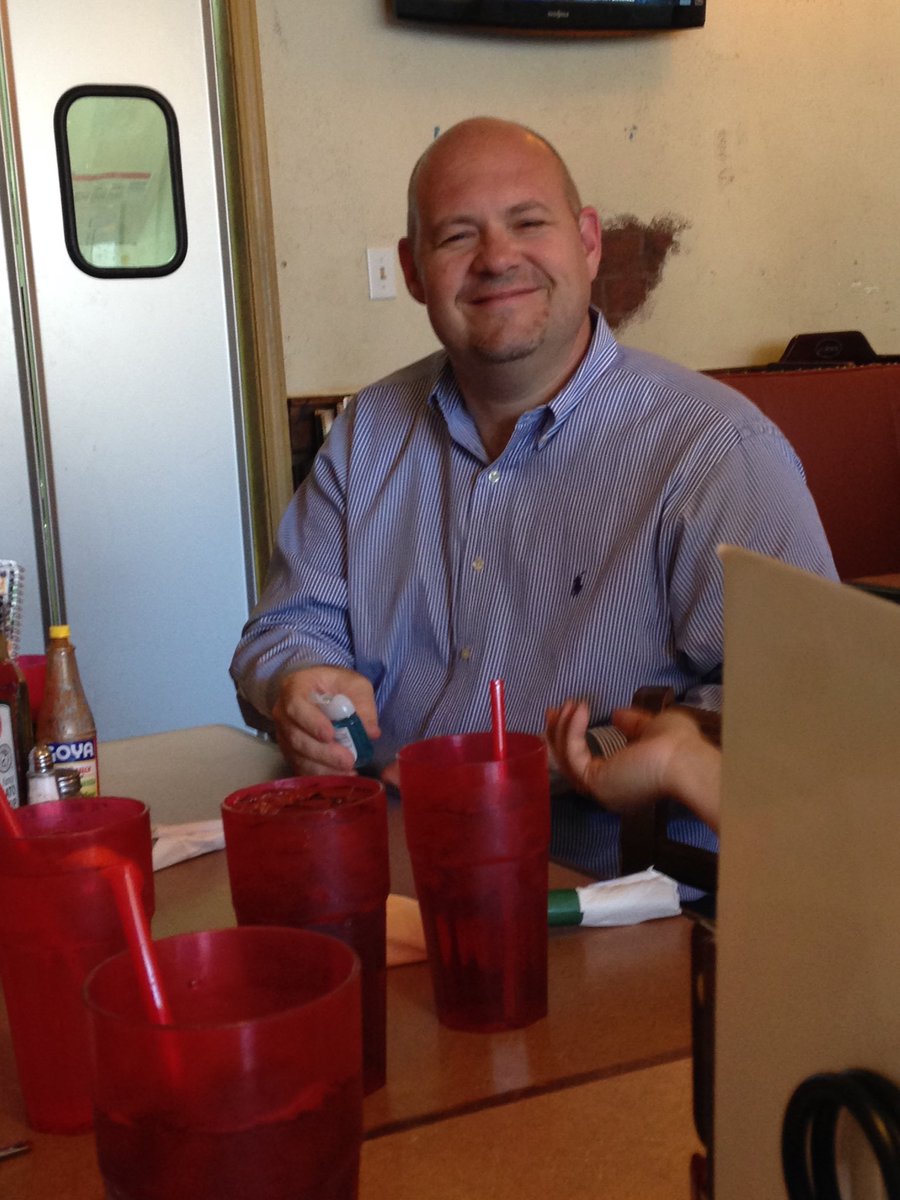 clementkate's tweet photo. Alan's Birthday Lunch. @braveswn @cflane_mgmt #cflane https://t.co/DJCIIraGZZ