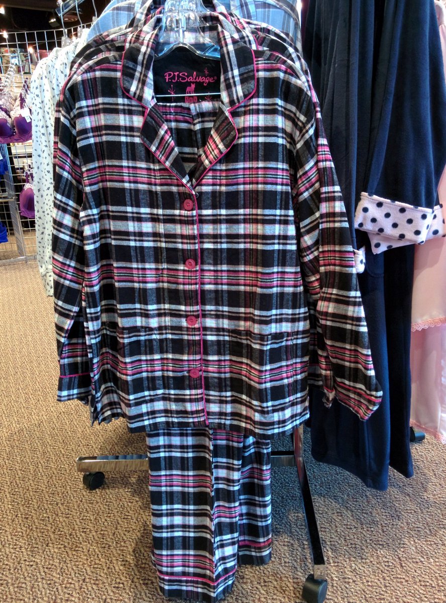 bestfitever's tweet photo. #JasperPJParty We have ur fave jammies here! #fun&amp;fab #girlfriends @chantalkreviaz @PJSalvage https://t.co/9ZFeujfSDu