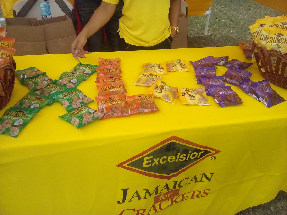 JayD_tweets's tweet photo. Free XLCR cookies!!!!!
@UTMS1516  #BrandFair https://t.co/gB5JdF2Qjy