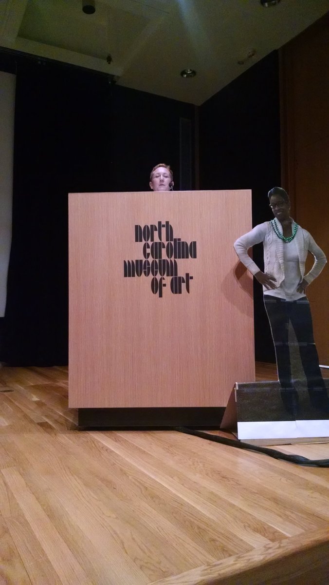 LibbyLRichards's tweet photo. From this angle @okeefe_lori looks very short and #flatMelchee looks very tall. @MelcheeJohnson https://t.co/1oM4Yi9GNP