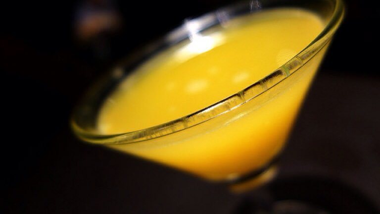 ABetterCocktail's tweet photo. Paradise cocktail—find the recipe here: 
https://t.co/pjDHSuWEPv  #paradise #gin #brandy #martini #cocktail #co… https://t.co/3ab1Ehh26m