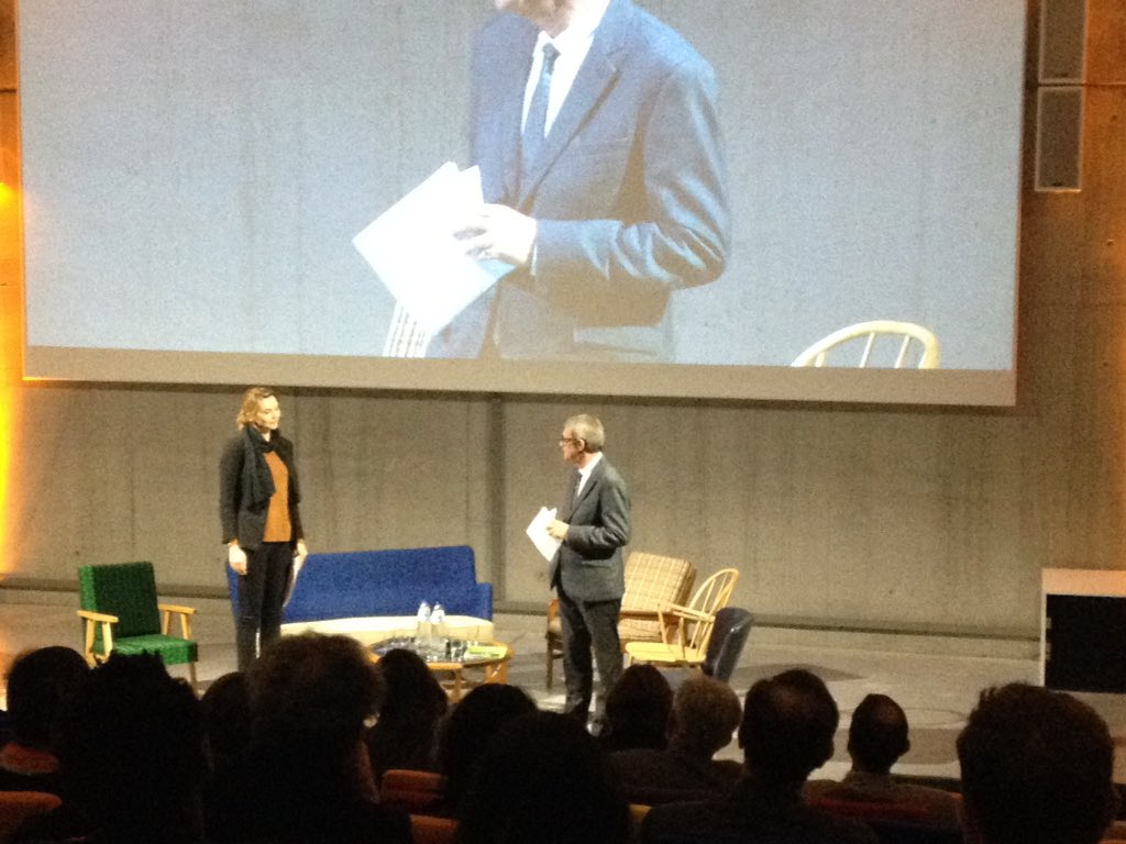 DidierGosuin's tweet photo. Soirée de clôture #BBDAYS2016 c'est parti! Si vous n'êtes pas présent,retrouvez nous en live https://t.co/SghmDK1eVn https://t.co/vXqwWo3Xpq