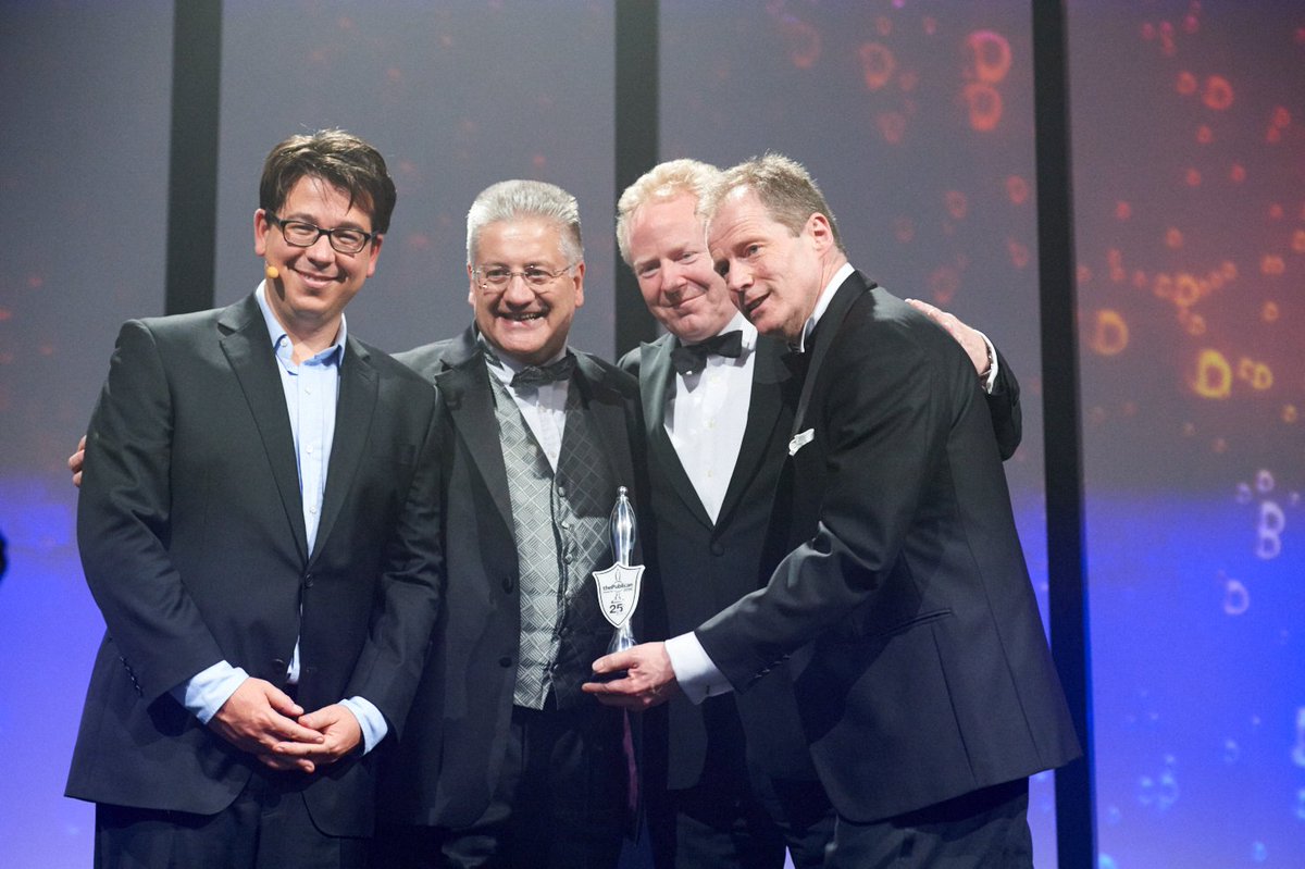 We took home 3 awards at The Publican Awards on Tuesday Evening!  #GoTeamDeltic

socsi.in/I8gCT