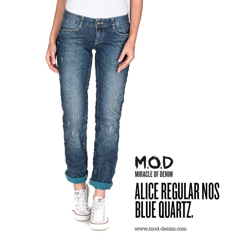 ◄ ALICE REGULAR | Blue Quartz ►
Finde deinen M.O.D Händler auf thelabelfinder.de
#denim #jeans #fashion