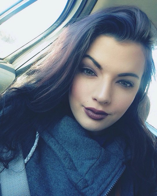 Xo ✌🏻️ https://t.co/4yoHMXTWEt<a href="/tag/tuesdaytease"class="tags"><span>#tuesdaytease</span></a><a href="/tag/martesdeespejo"class="tags"><span>#martesdeespejo</span></a>